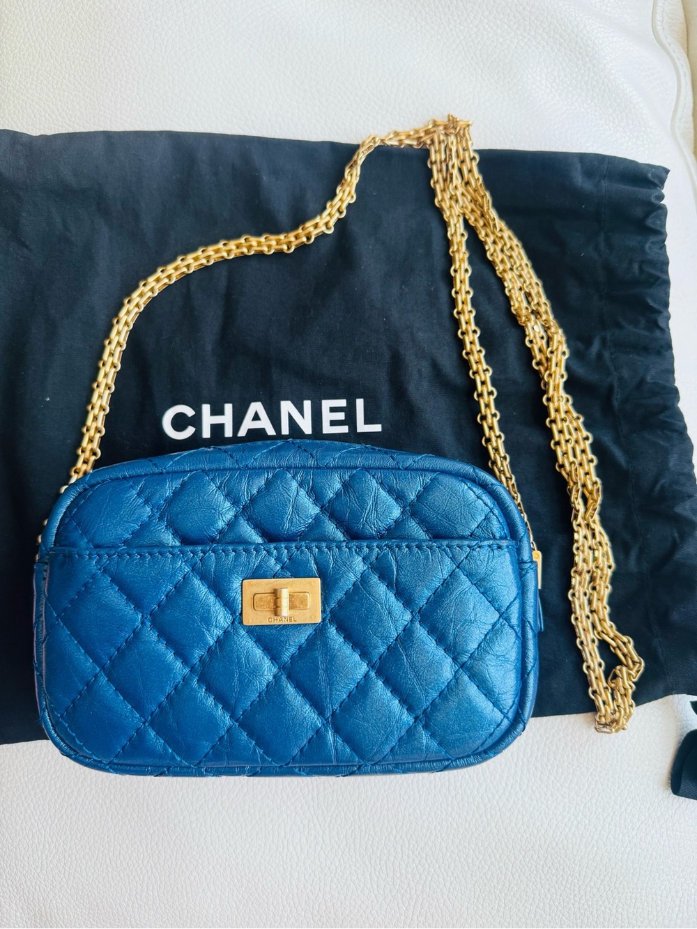 Chanel Mini 2.55 Reissue Quilted Metallic Blue Crossbody Bag with Gold Chain - Picture 2 of 16